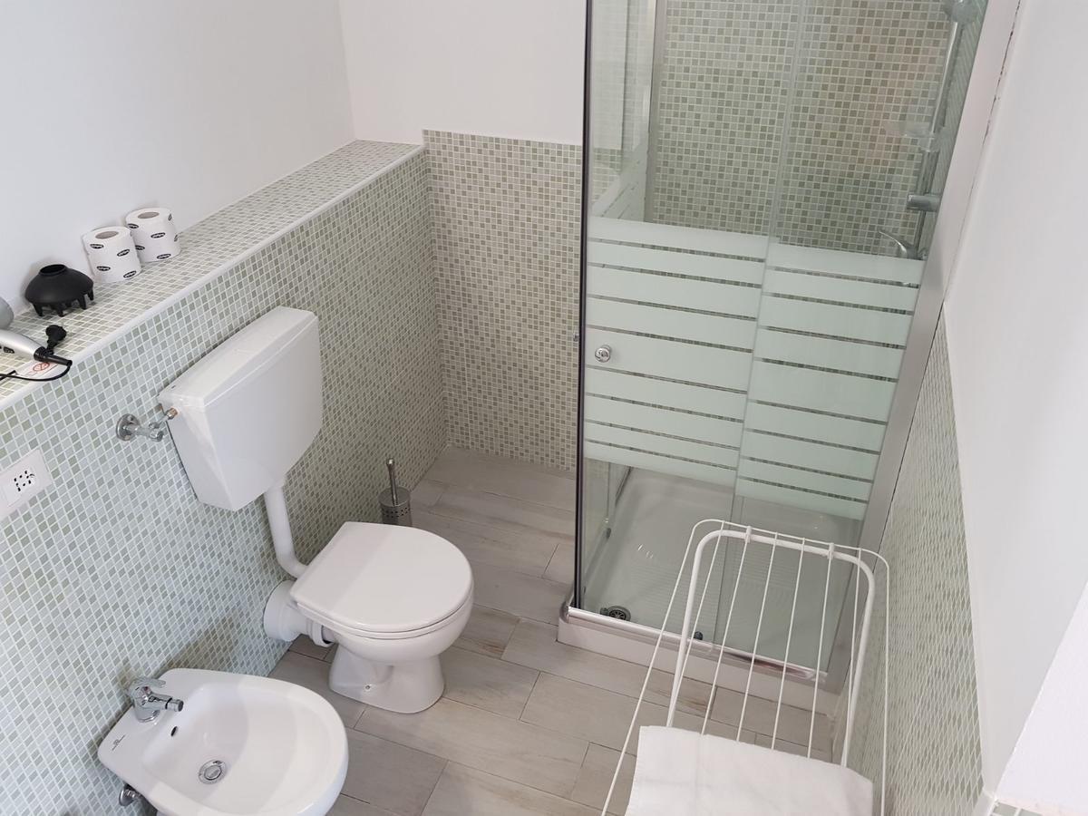 Duna Camere Con Bagno Lido Adriano Kültér fotó